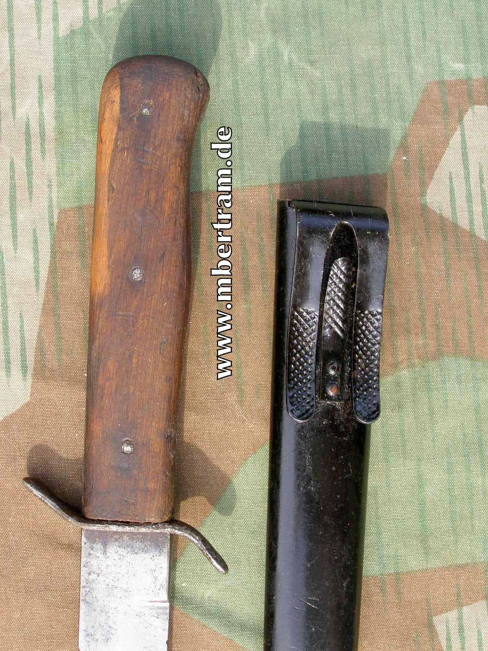 Grabendolch/ Infanterie Kampfmesser 42 mit LW Abnahme