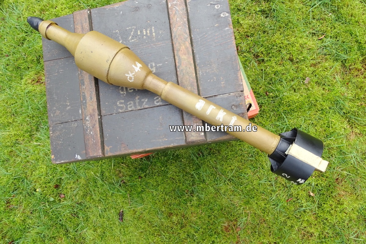 Rakete für Raketenpanzerbüchse 54- " Panzerschreck", Wintermunition " arkt"