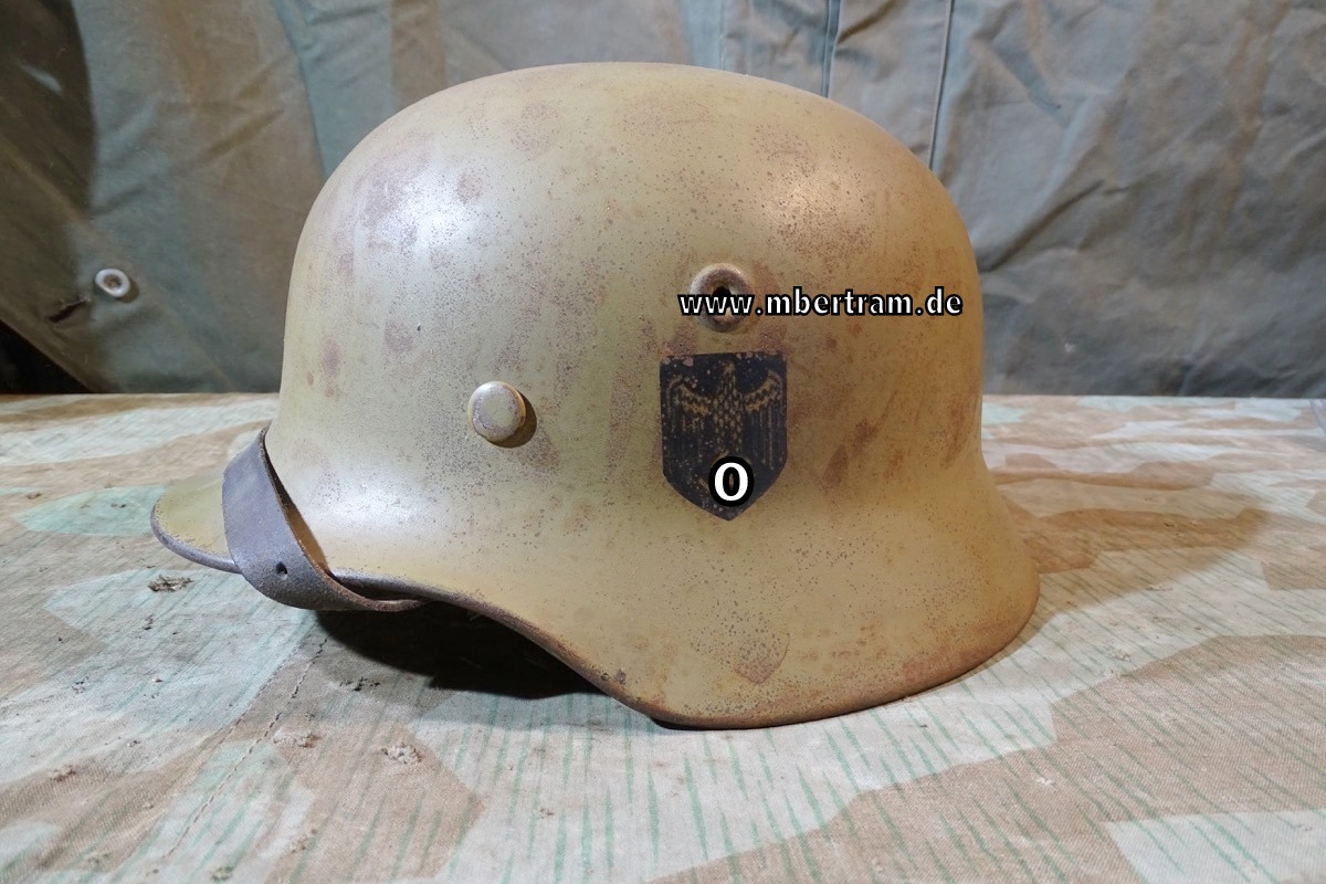 Kriegsmarine Tropen Stahlhelm M40 mit Adler Emblem