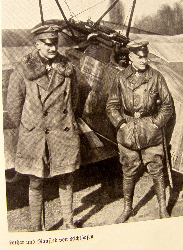 Udet, E., Mein Fliegerleben, 1935, 184 Seiten, mit Abb.