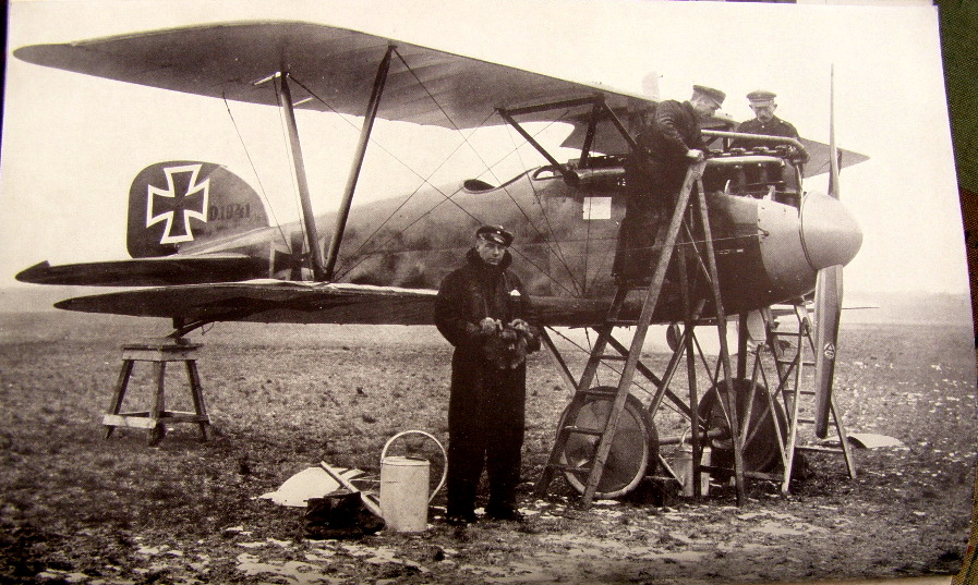 Udet, E., Mein Fliegerleben, 1935, 184 Seiten, mit Abb.