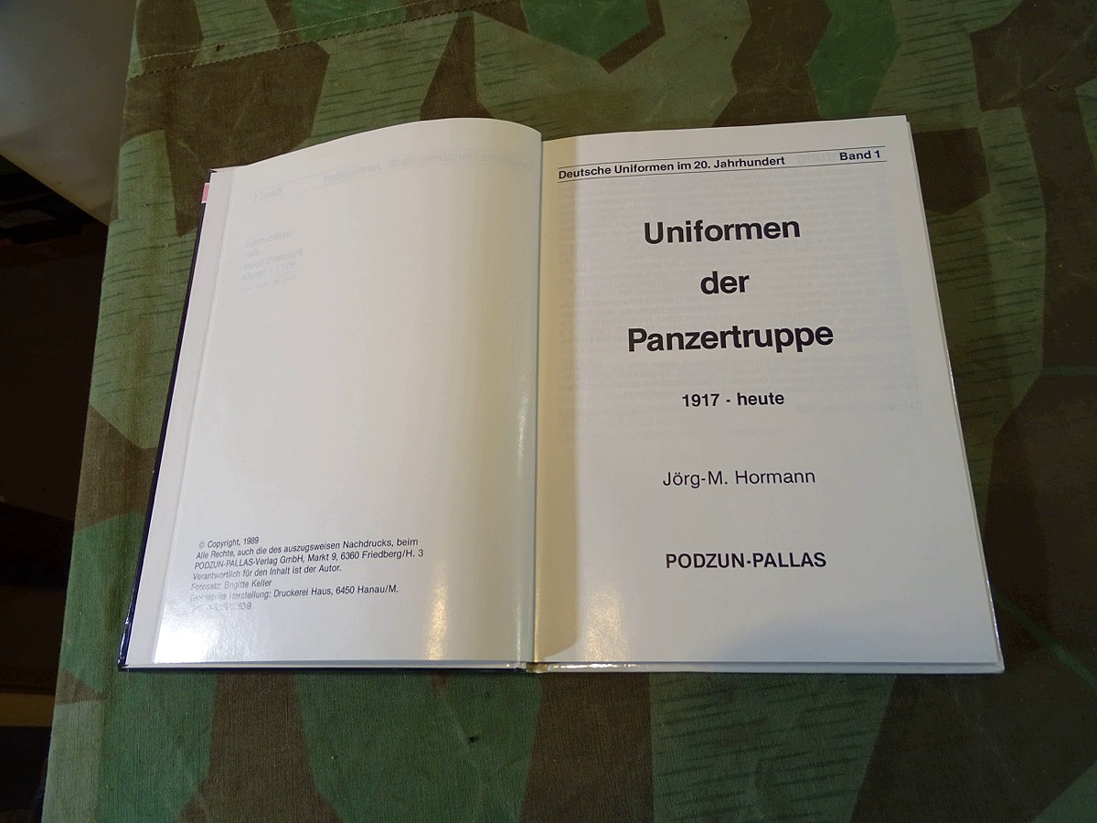 J.M.Hormann: Uniformen der Panzertruppe 1917 bis heute 