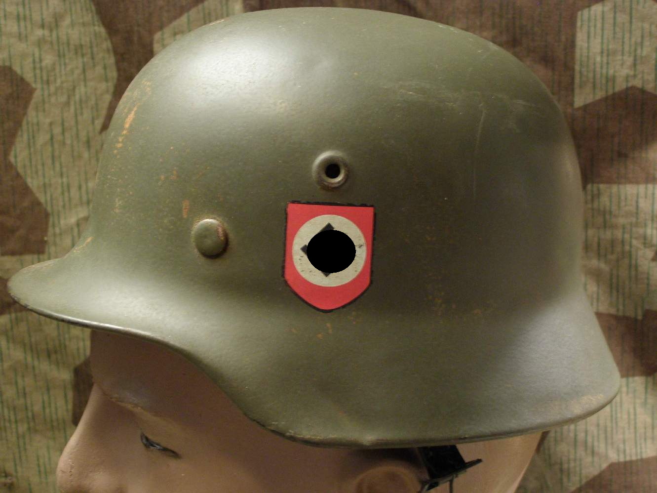 Waffen SS Stahlhelm, M 40, schön Restauriert, neu lackiert