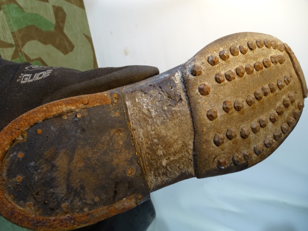 Genagelte Knobelbecher / Marschstiefel für Unteroffiziere und Manschaften der Wehrmacht. 