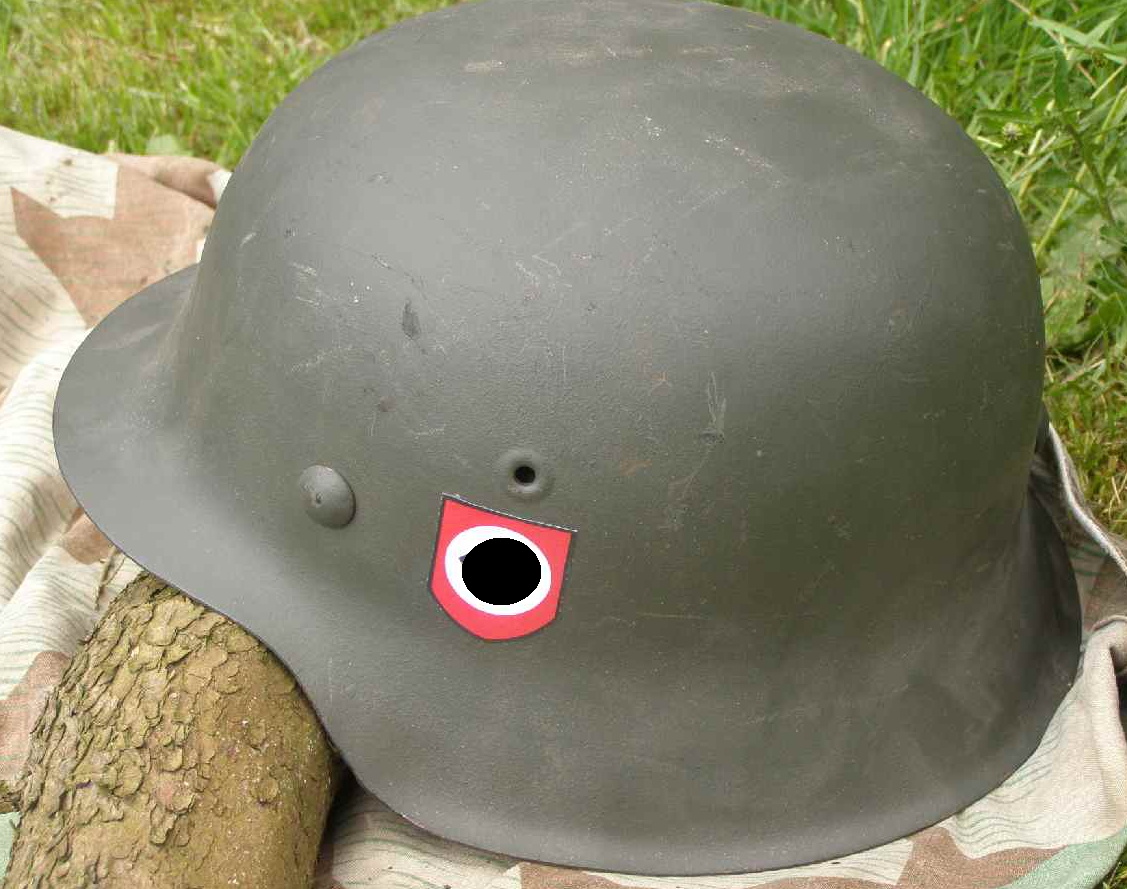 Waffen SS Stahlhelm, M 42, orginal Ring, neu Lackiert