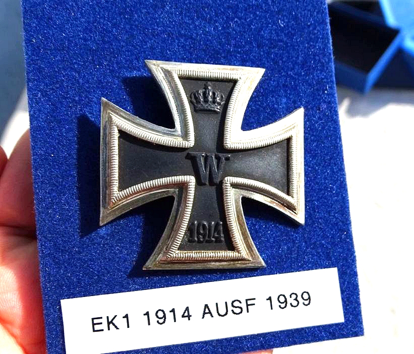 Eisernes Kreuz 1. Klasse 1914, Ausführung 1939,  Eisenkern, mit Weitze Rechnung