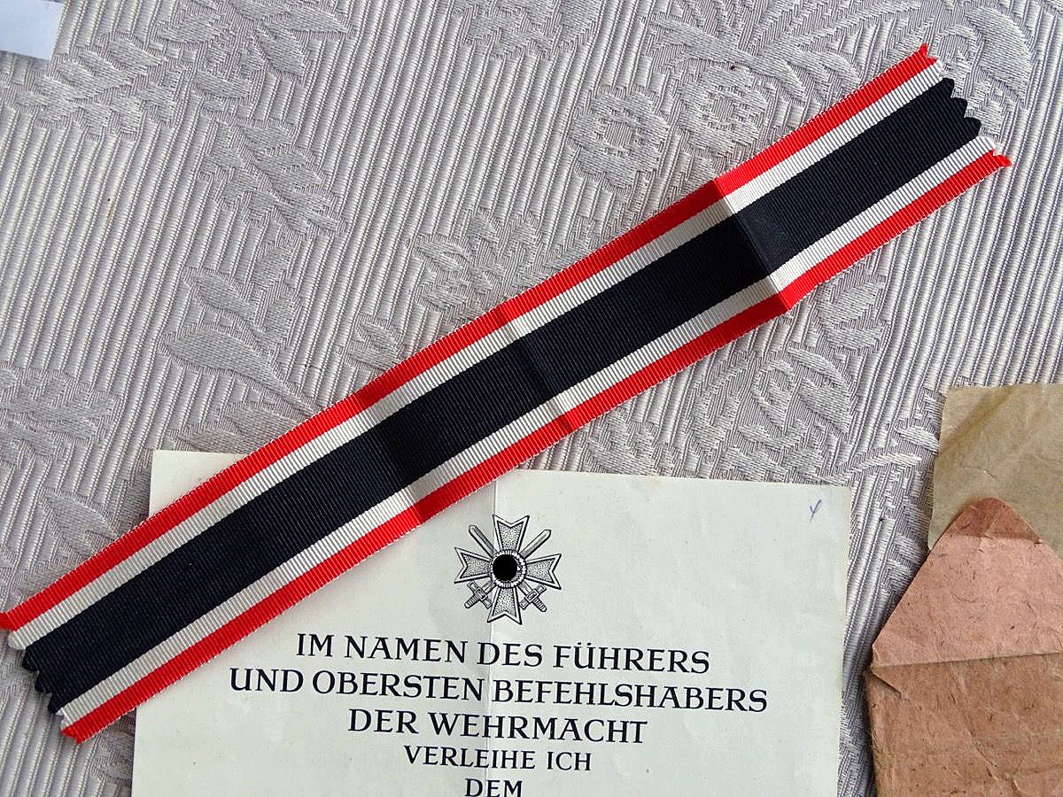 Kriegsverdienstkreuz 1939, 2. Klasse mit Urkunde und Tüte, Sonderführer (G) Feldeisenbahnmaschienenabt. 3