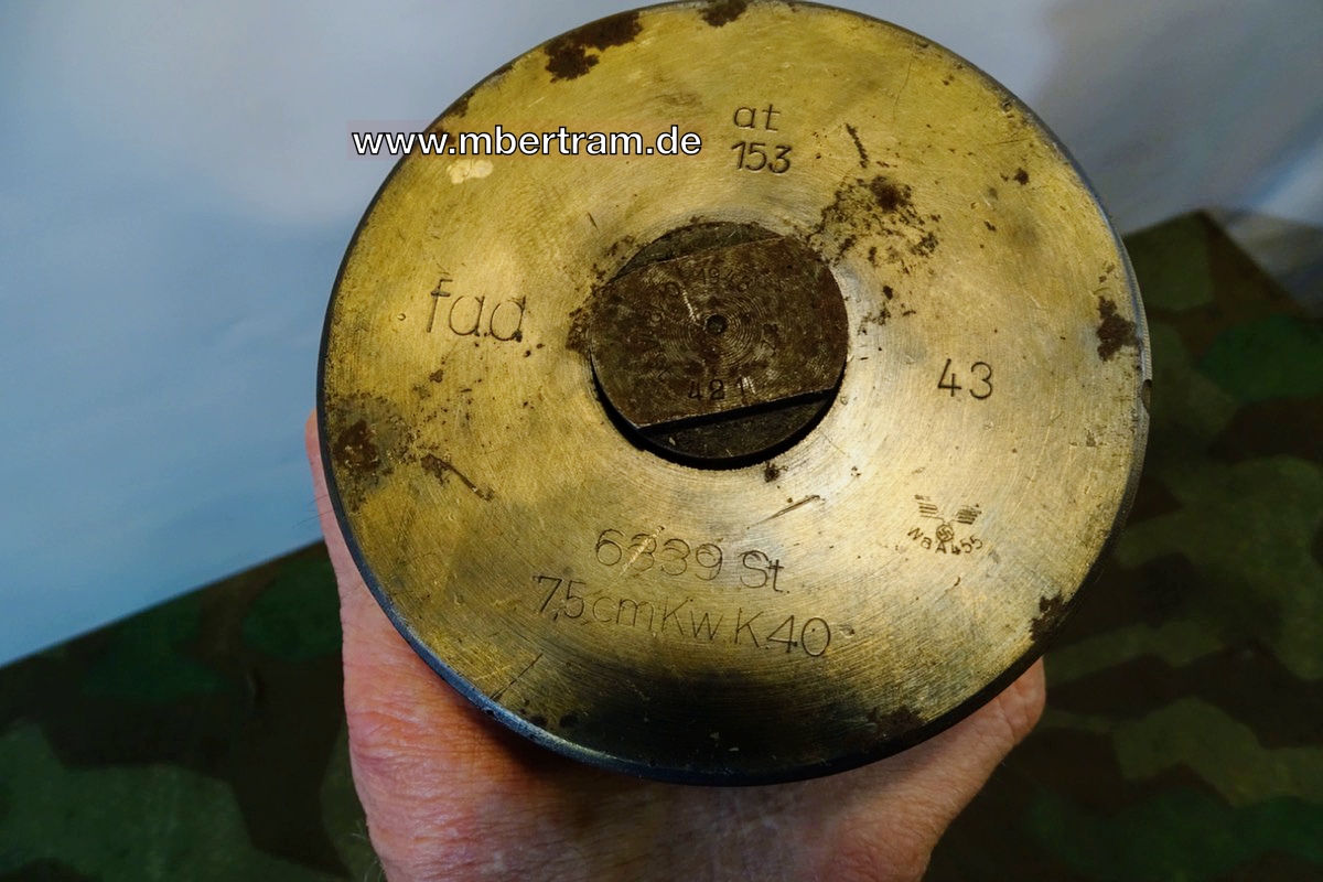 Wehrmacht Deko Sturmgeschütz Panzer Granate 7,5cm KWK 40 mit Hülse, Bodenzünder und Zündschraube