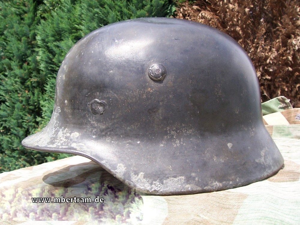 WH Stahlhelm Mod.40 umgebaut zur Schöpfkelle für Futter oder Flüssigkeit