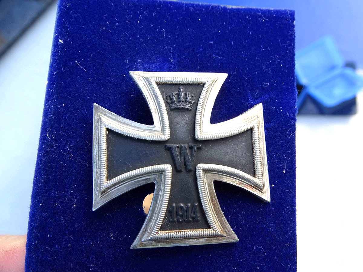 Eisernes Kreuz 1. Klasse 1914, Ausführung 1939,  Eisenkern, mit Weitze Rechnung