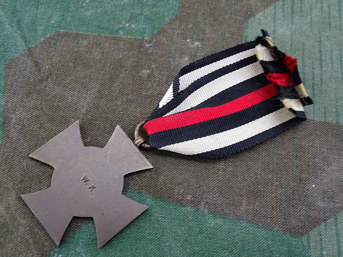 Ehrenkreuz für Kriegsteilnehmer 1914/ 1918  Hersteller W.K.