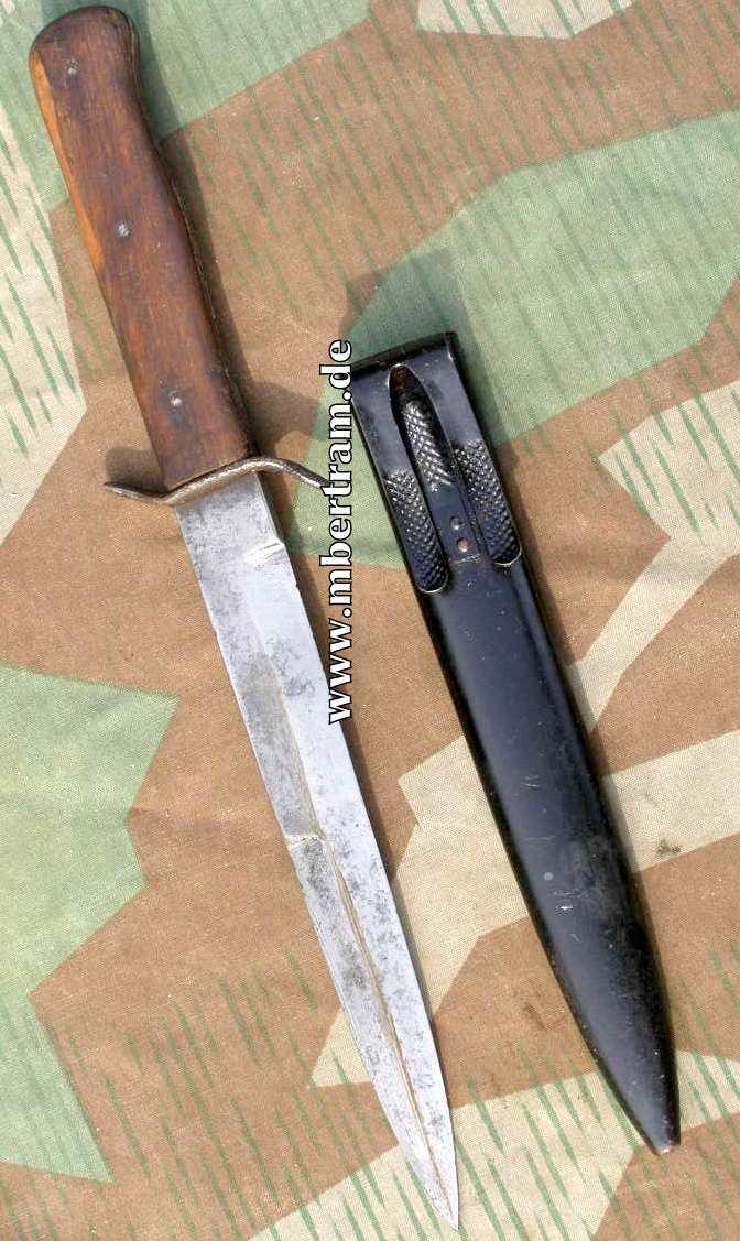 Grabendolch/ Infanterie Kampfmesser 42 mit LW Abnahme