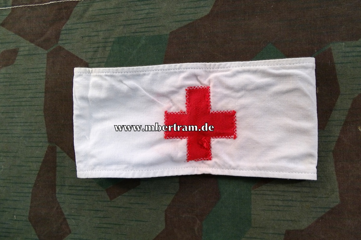 Wendbare Armbinde Sanitäter. Wahrscheinlich Bundeswehr