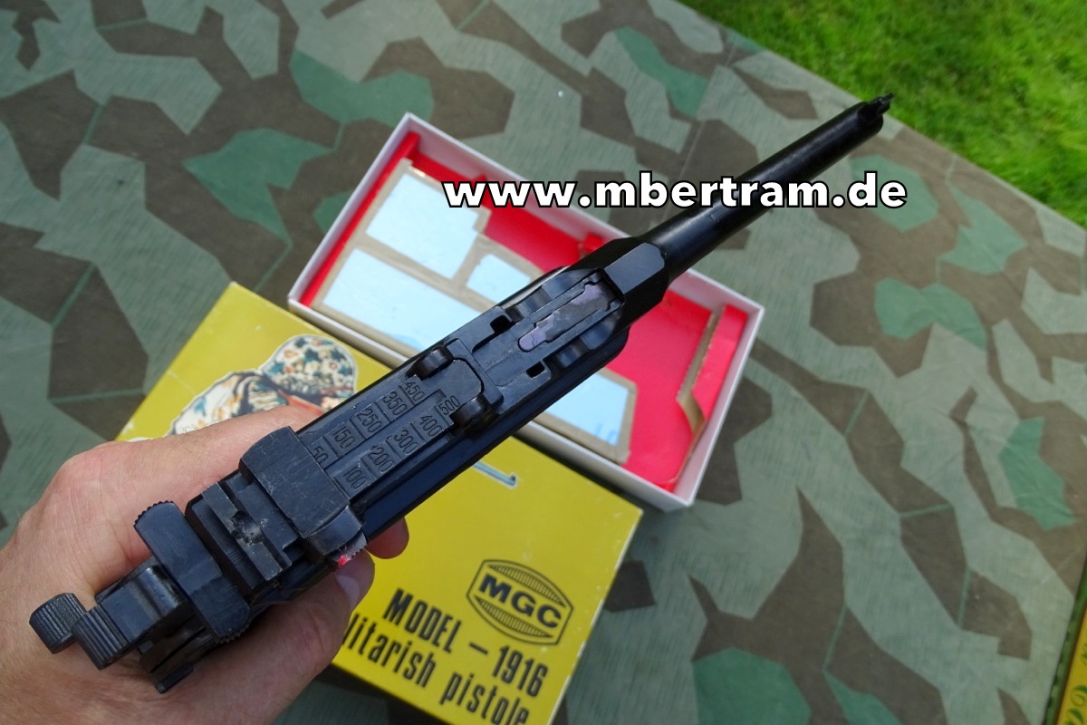 Kaiserliche C 96 Armeepistole, 1:1 Modellwaffe aus Metall, Hst.: MGC