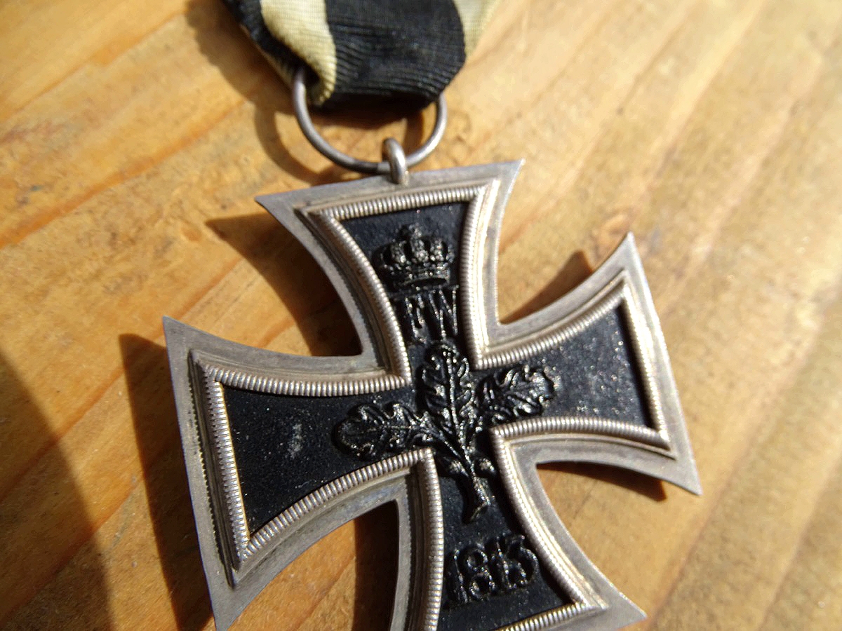 Eisernes Kreuz 2. Klasse 1870,  Eisenkern Berliner Eisengiesserei, mit Weitze Expertise