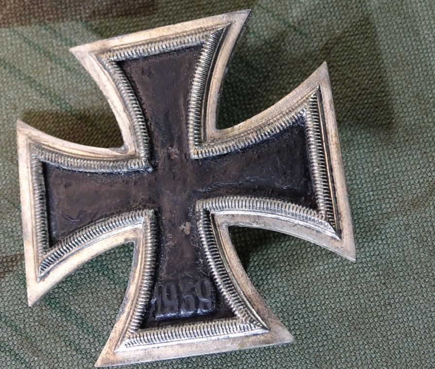 Eisernes Kreuz 1 Klasse 1939, Eisenkern, Hst.:L /54, (Schauerte & Höhfeld), HK entfernt. 